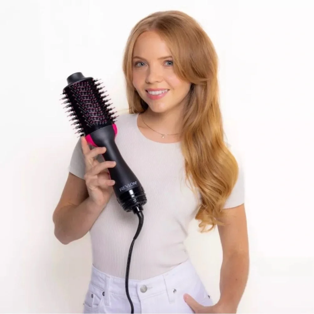 NEW! REVLON One-Step Volumizer Hair Dryer and Hot Air Brush - Picture 5 of 9